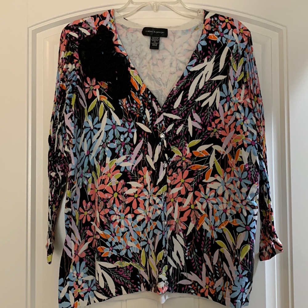Cable & Gauge light sweater/cardi